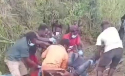 Truk Pengangkut Rombongan Pendukung Paslon Bupati Tolikara Terbalik, 5 Orang Tewas