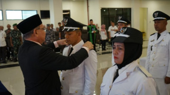 7 Kepala Desa Pengganti Antar Waktu Dilantik Bupati Kotabaru H. Sayed Jafar, SH.