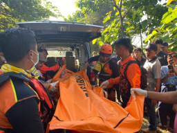 Bocah Hanyut di Kali Tanjung Lamongan, Ditemukan di Hari Kedua