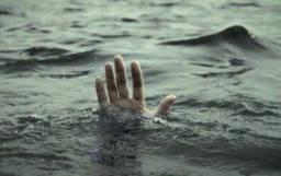 Terpeleset lalu Jatuh dari Jembatan Bambu, Siswi Kelas 6 SD Hanyut di Sungai