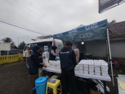 Bertahap, PLN Berhasil Pulihkan Kelistrikan Pascacuaca Ekstrem di Beberapa Wilayah Jawa Barat