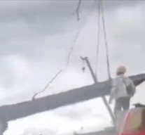Pekerja Asal China Tewas Tertimpa Plat Besi dari Crane Seberat 2 Ton