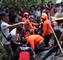 Diduga Hirup Gas, Tiga Orang Tewas Dalam Sumur