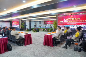 Kakorlantas Polri Gelar Latihan Pra Operasi Lilin 2024 Pengamanan Natal dan Tahun Baru 2025