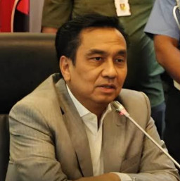 PDIP: Effendi Simbolon Dipecat dari PDIP karena Bertemu Jokowi