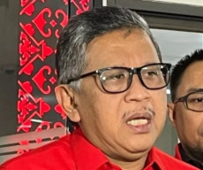 KPK Tuding Hasto Perintahkan Harun Masiku Rendam HP lalu Melarikan Diri