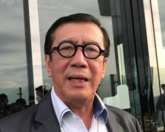 Usai Hasto Tersangka, Kini Yasonna Dicekal