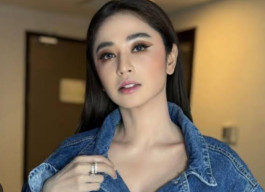 Oknum PNS Pamer Alat Kelamin, Dewi Perssik Lapor Polisi