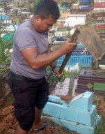 Sukarela! Bripka Joko Jadi Tukang Gali Kubur sejak Duduk di Bangku SMP