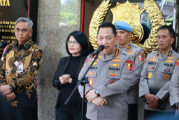 Berantas Korupsi, Polri Bersama KPK Tingkatkan Kerjasama
