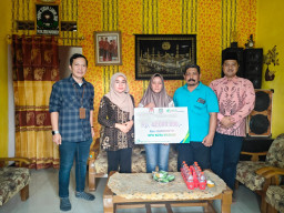 Ahli Waris KPPS Kota Madiun Terima Santunan Kematian Rp42 Juta