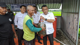 Wujudkan Sawah Organik, Gandeng Petani Bupati Ponorogo Geliatkan Pupuk BG Frend