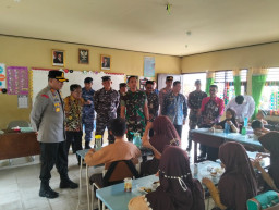 Kodim 1004/Kotabaru Uji Coba Program Makan Bergizi Gratis di Dua Sekolah Dasar