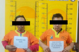 Dua Warga Tikung Lamongan Diringkus Satresnarkoba Lamongan