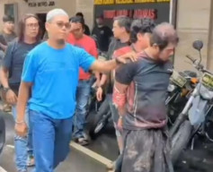 Sempat Buron, Guru Ngaji Cabuli Anak di Tangerang Pakai Sarung saat Dikeler ke Polda Metro 