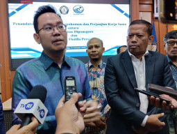 PT Siam Flotilla Persada Gandeng Undip Kembangkan Teknologi Cegah Abrasi