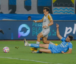 Dewa United Hentikan Tren Kemenangan Persib Bandung