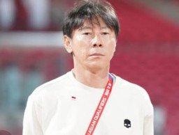 Dipecat Erick Thohir, Shin Tae-yong Digandeng Zulkifli Hasan