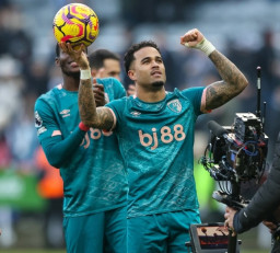 Bersikap Rasis pada Putra Patrick Kluivert, Gavin Dunn Dilarang Nonton Bola selama 3 Tahun