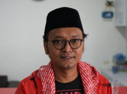 Kubu Hasto Bantah Dibantu Jokowi saat Jadi Presiden