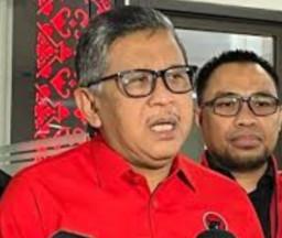 Siap Diperiksa KPK sebagai Tersangka, Hasto Semir Rambut