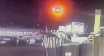 Pesawat Sipil Tabrakan dengan Helikopter Militer AS, Donald Trump Ikut Sedih