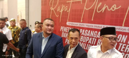 Rudy-Jaro Ade Hadiri Rapat Pleno KPU Bogor