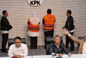 Kompak! Wali Kota Semarang dan Suami Ditahan KPK
