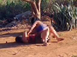 Istri Sah Gigit Bibir Selingkuhan Suami hingga Robek