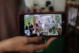 Kena Gendam Warga Asing, Uang Rp 2,5 Juta Milik Konter HP di Jombang Digondol Pelaku