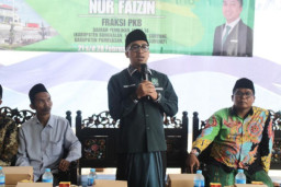 Reses di Sumenep, Nur Faizin Terima Keluhan Warga soal Dermaga hingga Madin