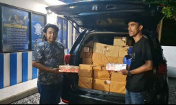 Polisi PJR Jatim Gagalkan Peredaran Rokok Ilegal di Akses Suramadu