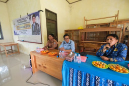 Rahmad S. Pd Serap Aspirasi Guru Honorer dalam Reses di Pamukan Barat