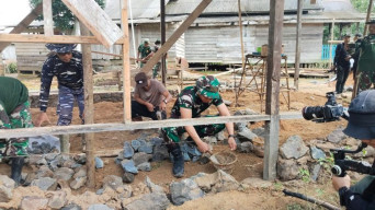 TNI Manunggal Membangun Desa di Kotabaru