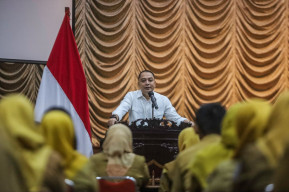 Lewat Aplikasi, Wali Kota Eri Cahyadi: ASN Bisa Bekerja di Mana Saja