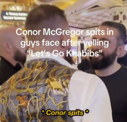 Conor McGregor Ludahi Penggemar Khabib Nurmagomedov di Mall