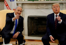 Tolak Rencana Trump Ambil Alih Gaza, Demokrat: Dia Kehilangan Akal