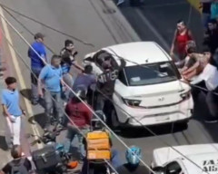 Terpojok karena Diserang Warga, Perampok Nekat Lukai Leher Sendiri