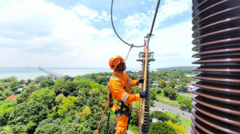 PLN UIT JBM Pastikan Sistem Transmisi Tetap Andal dan Aman Selama Bulan Suci Ramadan 1446 H