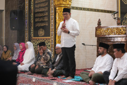 Safari Ramadhan Pemkot Batu Berikan Bantuan Sosial Kepada Anak Yatim dan Dhuafa