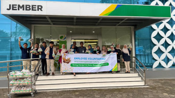BPJS Ketenagakerjaan Jember Ajak Karyawan Berbagi Iftar
