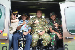 Bupati Bogor Bersama Danlanud, Dandim, Kapolres Tinjau Arus Mudik Lewat Udara