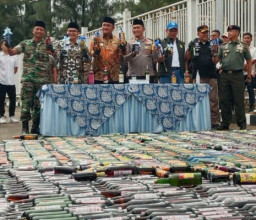 Polres Bogor Bersama Forkopimda Musnahkan 13.583 Botol Miras 