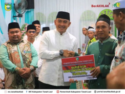 Pemkab Tanah Laut Salurkan Rp 945 Juta dalam Safari Ramadhan di Jorong