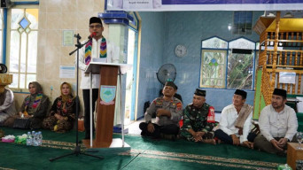 Safari Ramadan di Kotabaru: Wakil Bupati Salurkan Bantuan dan Dorong Pembangunan Infrastruktur