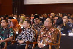 Wali Kota Batu, Nurochman Hadiri Rakor Bersama Forkopimda Provinsi Jatim
