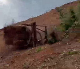 Traktor Jatuh Terguling, Pengemudinya Tewas