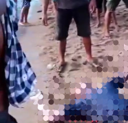 Mayat Pria Ditemukan Mengapung di Pantai Dungingis