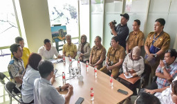 Wali Kota Surabaya Tekankan Fasilitas Dasar Tidak Boleh Diputus di Apartemen Bale Hinggil