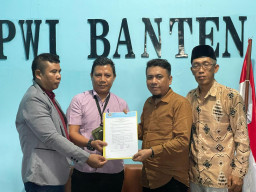 PWI Banten Gelar Halal Bihalal dan Pengukuhan LKBH PWI Banten